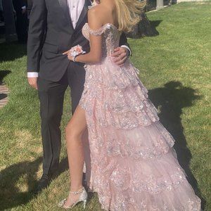 Sherri Hill 55500 dress in "blush" Size 4